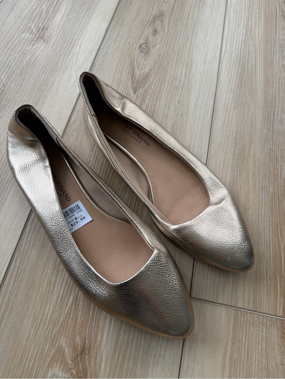 Christian Siriano Women’s Gold Metallic Pointed-Toe Flats
